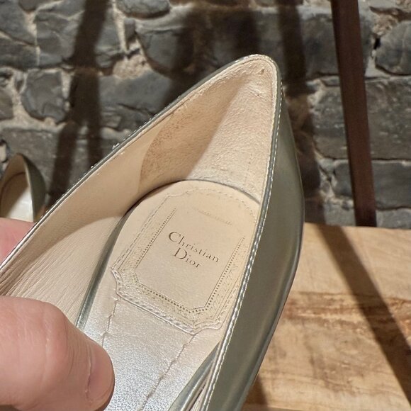 Christian Dior Metallic Gold Patent Songe Pointy Pumps - Picture 9 of 13